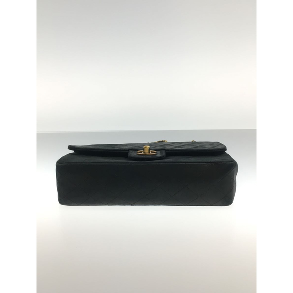 Chanel Lambskin Leather Chain Shoulder Bag - Picture 4 of 6